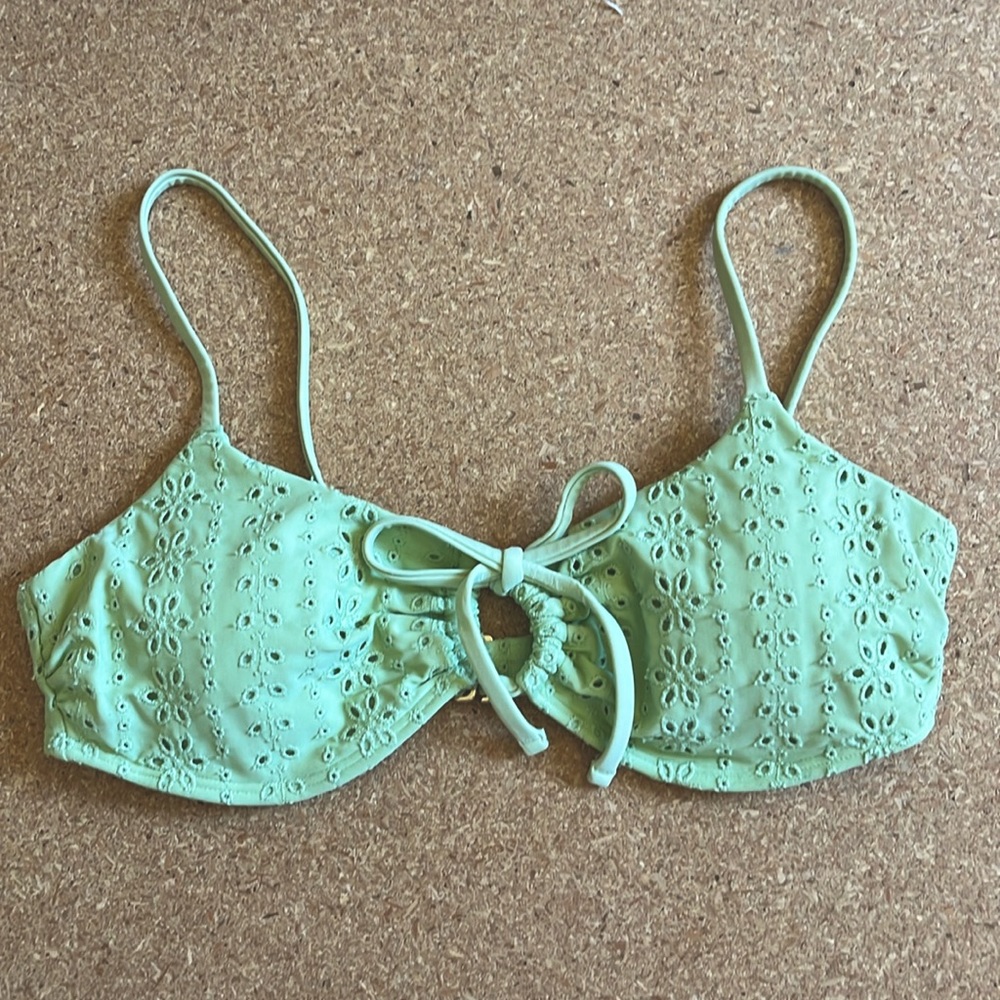 Hollister Swim Flower Patterned Bikini Top - Light Green
